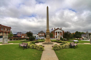 Courthouse Square