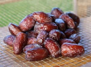 organic medjool dates