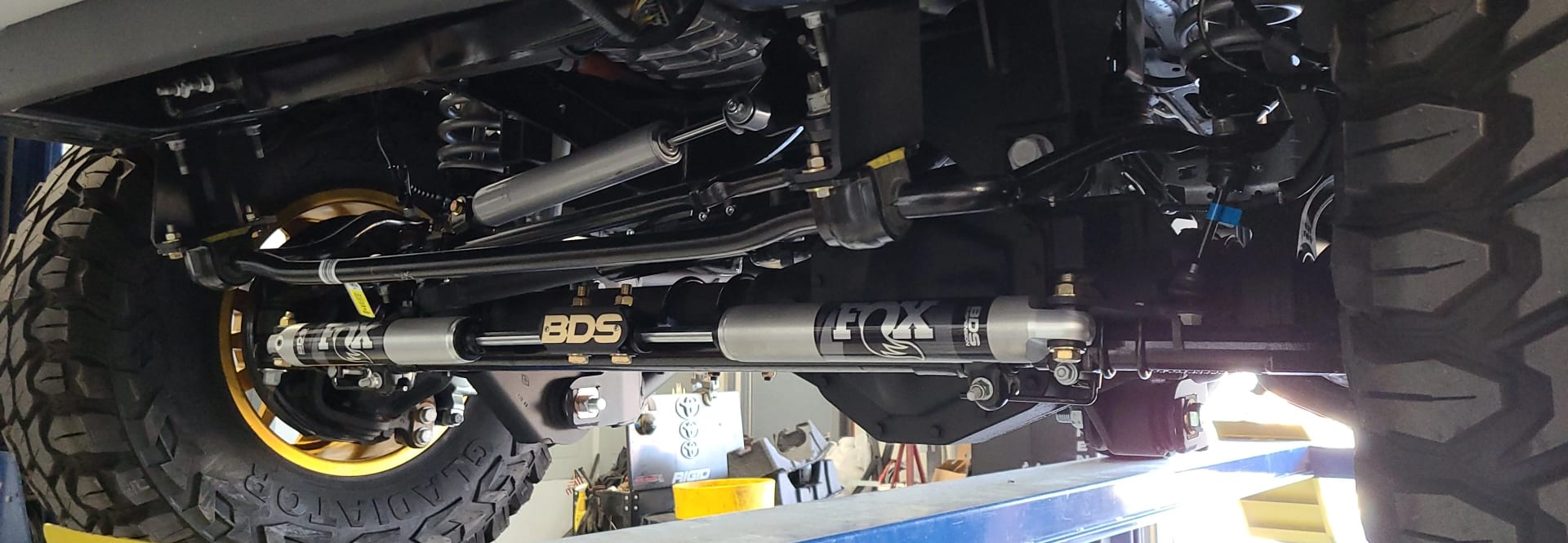 Full BDS Suspension and Steering Stabilizer on a Ford F350 Tremor